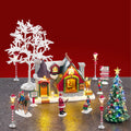 LEMAX 56674-UK Santa's Snack Shack Set, INCL. Adaptor 74254, 550 mA (White)